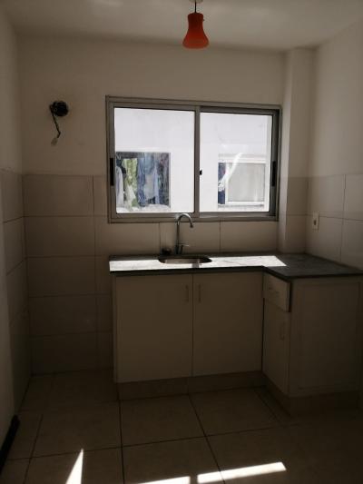 SE ALQUILA APARTAMENTO DE UNA HABITACION - MALVIN