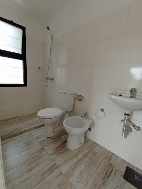 SE ALQUILA APARTAMENTO DE UN DORMITORIO- BUCEO-6