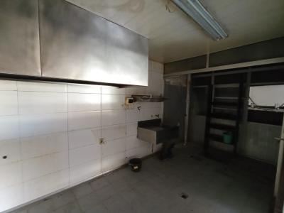 SE ALQUILA LOCAL COMERCIAL - PARQUE BATLLE