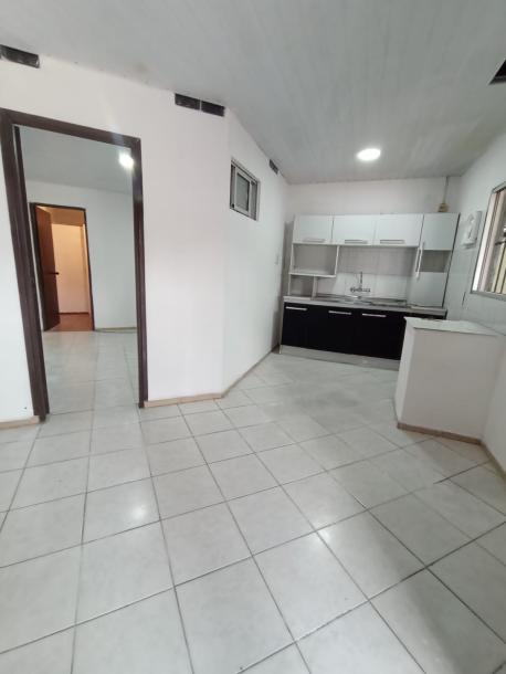 SE VENDE PADRÓN CON 3 UNIDADES- CAMOATI Y 20 DE FEBRERO-24