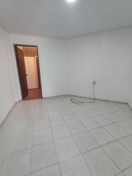 SE VENDE PADRÓN CON 3 UNIDADES- CAMOATI Y 20 DE FEBRERO-26