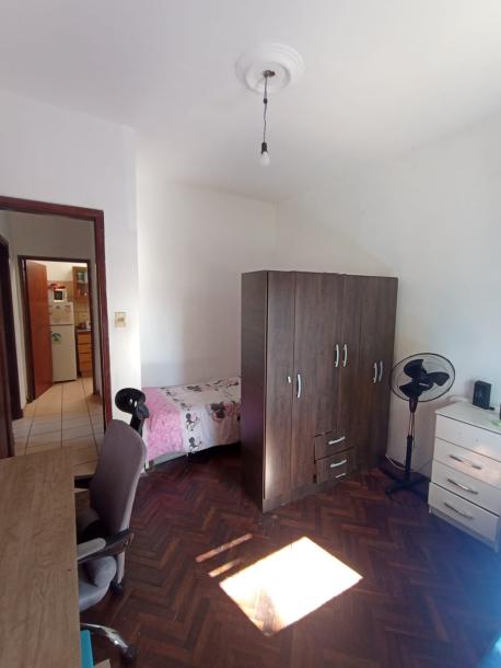 SE VENDE APARTAMENTO DE 2 DORMITORIOS-17