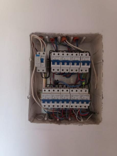 SE VENDE APARTAMENTO DE 2 DORMITORIOS-21