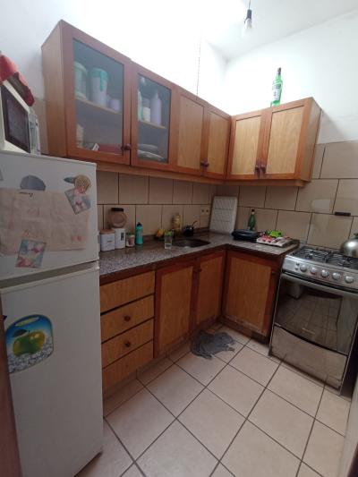 SE VENDE APARTAMENTO DE 2 DORMITORIOS