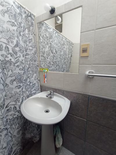 SE VENDE APARTAMENTO DE 2 DORMITORIOS