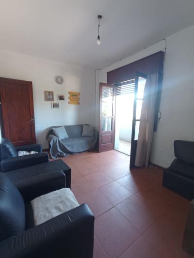 SE VENDE APARTAMENTO DE 2 DORMITORIOS