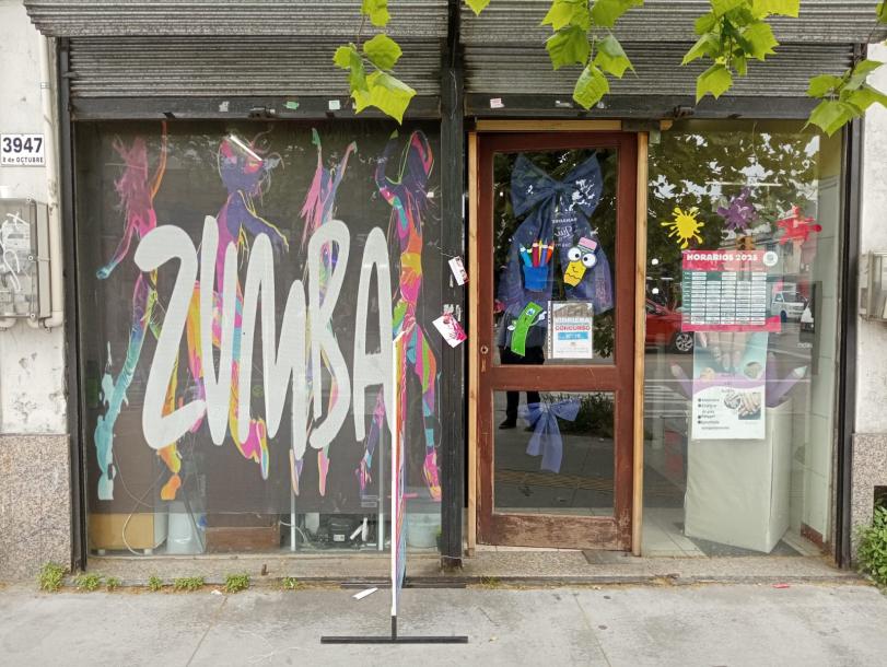 SE VENDE LOCALES COMERCIALES , APARTAMENTO Y DEPOSITO EN LA UNIÓN-2