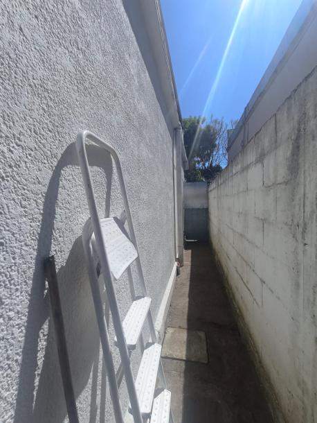 SE VENDE CASA 2 DORMITORIOS EN BARRIO ITUZAINGO-8