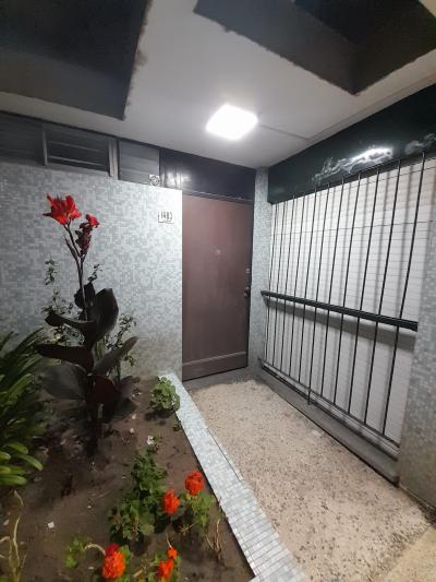 SE ALQUILA APARTAMENTO DE UN DORMITORIO - CENTRO