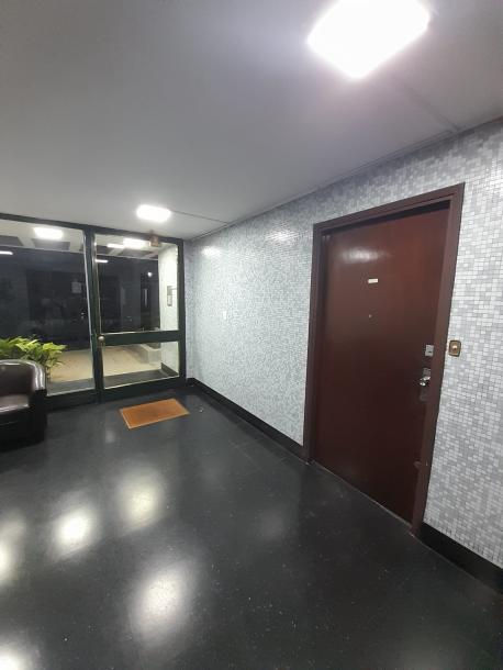 SE ALQUILA APARTAMENTO DE UN DORMITORIO - CENTRO-4