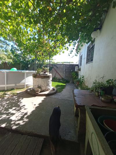 SE VENDE CASA 3 DORMITORIOS EN MANGA