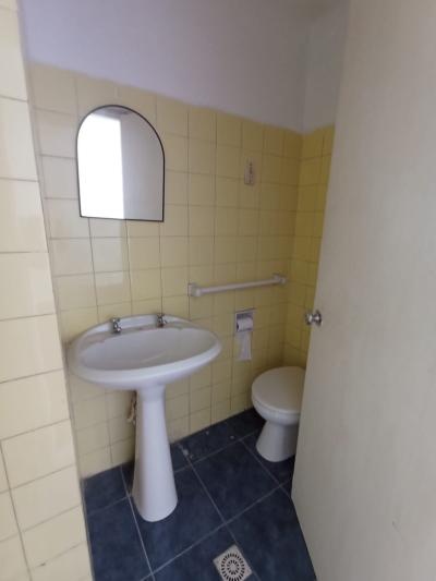 SE VENDE APARTAMENTO MONOAMBIENTE EN EL CENTRO DE MONTEVIDEO