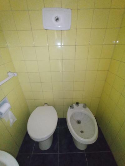 SE VENDE APARTAMENTO MONOAMBIENTE EN EL CENTRO DE MONTEVIDEO