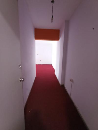 SE VENDE APARTAMENTO MONOAMBIENTE EN EL CENTRO DE MONTEVIDEO