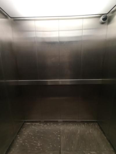 SE VENDE APARTAMENTO MONOAMBIENTE EN EL CENTRO DE MONTEVIDEO