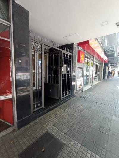 SE VENDE APARTAMENTO MONOAMBIENTE EN EL CENTRO DE MONTEVIDEO