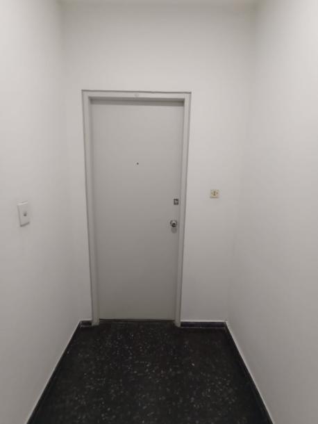 SE VENDE APARTAMENTO MONOAMBIENTE EN EL CENTRO DE MONTEVIDEO-10