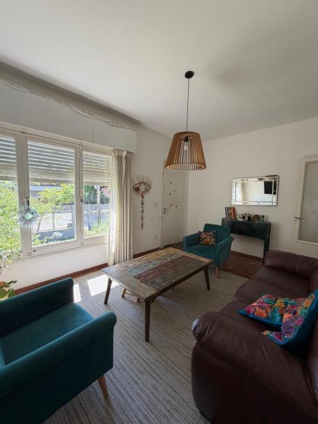 SE VENDE HERMOSA CASA 4 DORMITORIOS EN MALVIN-4