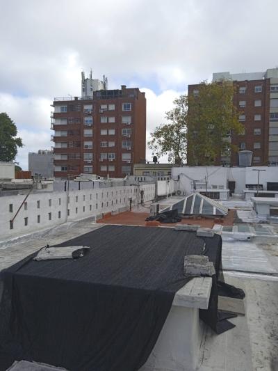 SE VENDE APARTAMENTO EN BUCEO EXCELENTE UBICACIÓN!