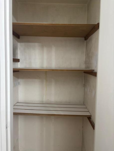 SE ALQUILA OFICINA EN EL CENTRO-5