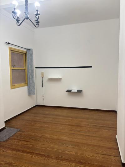 SE ALQUILA OFICINA EN EL CENTRO