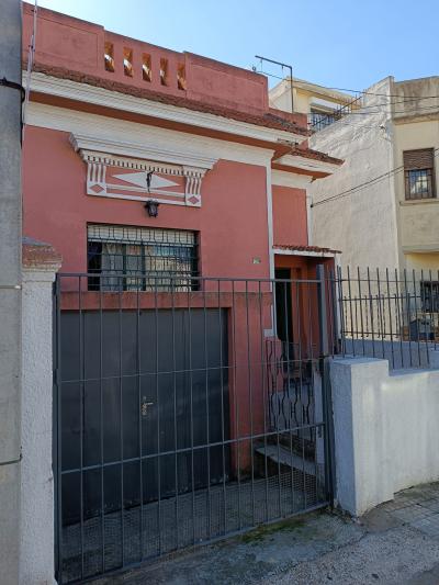 SE VENDE CASA 3 DORMITORIOS EN LA BLANQUEADA