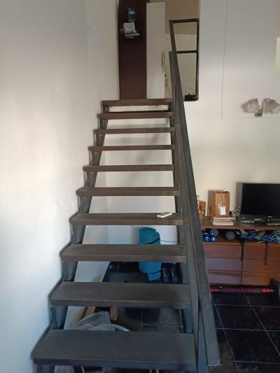 SE VENDE CASA 3 DORMITORIOS EN LA BLANQUEADA