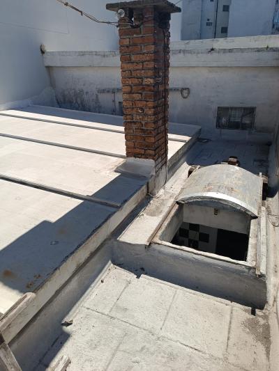 SE VENDE CASA 3 DORMITORIOS EN LA BLANQUEADA