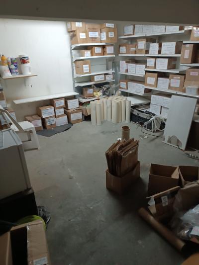 SE VENDE LOCAL COMERCIAL EN 8 DE OCTUBRE- LA UNIÓN