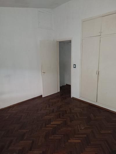 SE VENDE CASA 3 DORMITORIOS EN MALVÍN- EXCELENTE OPORTUNIDAD!