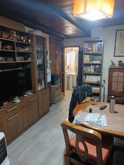 SE VENDE CASA 2 DORMITORIOS CON GARAJE Y CONSULTORIO INDEPENDIENTE - LA UNIÓN / VILLA ESPAÑOLA