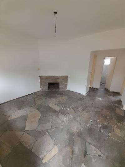 SE ALQUILA CASA DE UNA HABITACION - VILLA ESPAÑOLA