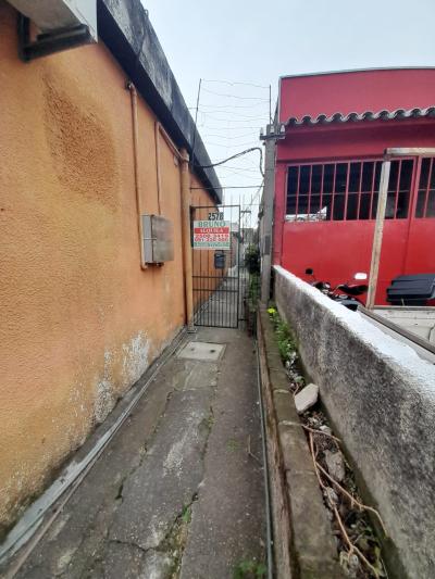 SE ALQUILA APARTAMENTO DE UNA HABITACION - MAROÑAS