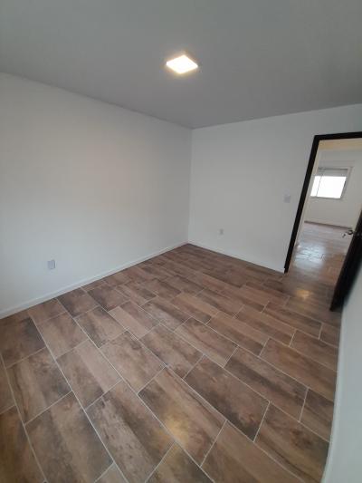 SE ALQUILA APARTAMENTO DE UNA HABITACION - MAROÑAS