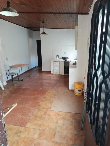 SE VENDE PADRÓN CON 3 UNIDADES- CAMOATI Y 20 DE FEBRERO-14
