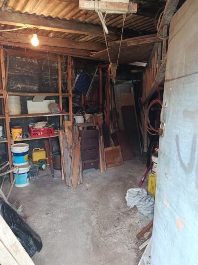 SE VENDE PADRÓN CON 3 UNIDADES- CAMOATI Y 20 DE FEBRERO