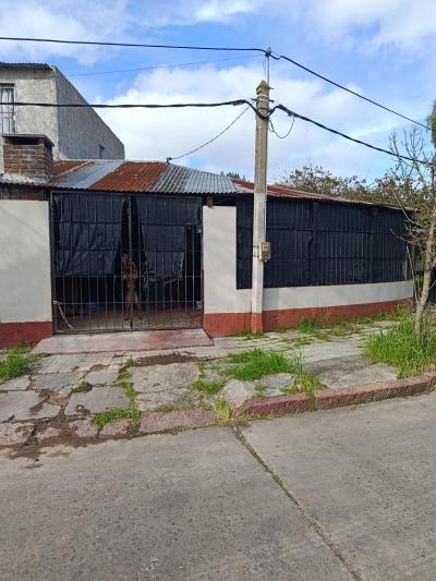SE VENDE PADRÓN CON 3 UNIDADES- CAMOATI Y 20 DE FEBRERO