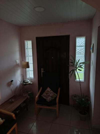 SE VENDE CASA 3 DORMITORIOS Y TERRENO ANEXO CON GRAN POTENCIAL