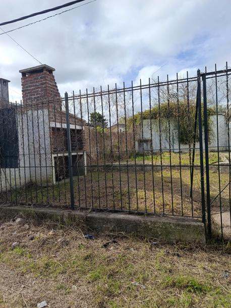 SE VENDE CASA 3 DORMITORIOS Y TERRENO ANEXO CON GRAN POTENCIAL-6