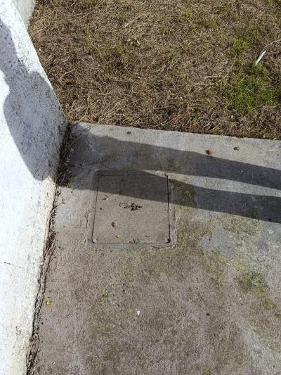 SE VENDE CASA 3 DORMITORIOS Y TERRENO ANEXO CON GRAN POTENCIAL