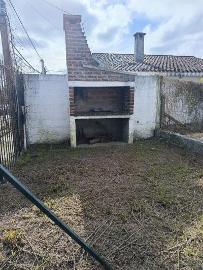 SE VENDE CASA 3 DORMITORIOS Y TERRENO ANEXO CON GRAN POTENCIAL