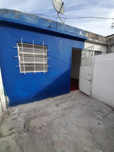 SE ALQUILA APARTAMENTO DE UNA HABITACION MALVIN NORTE