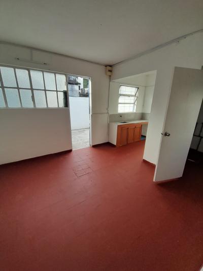 SE ALQUILA APARTAMENTO DE UNA HABITACION MALVIN NORTE