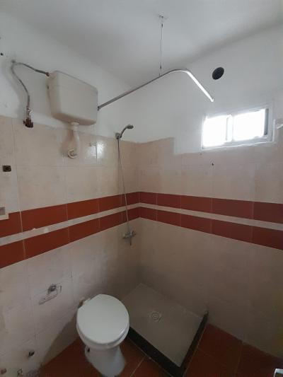 SE ALQUILA APARTAMENTO DE UNA HABITACION - AIRES PUROS