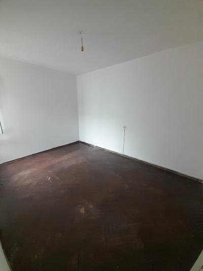 SE ALQUILA APARTAMENTO DE UNA HABITACION - AIRES PUROS