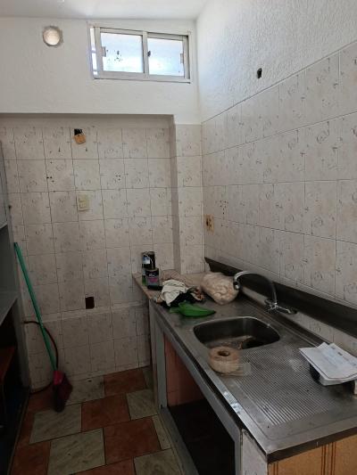 SE VENDE 2 PROPIEDADES EN UN MISMO PADRÓN C/ GARAJE Y DEPÓSITO (VILLA ESPAÑOLA / LA UNIÓN)