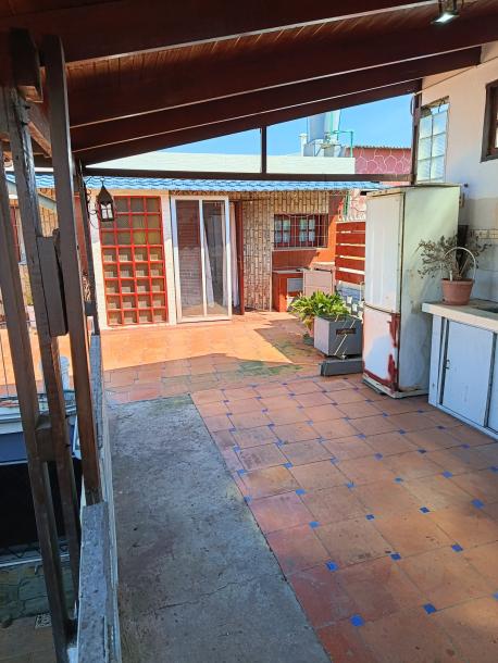 SE VENDE 2 PROPIEDADES EN UN MISMO PADRÓN C/ GARAJE Y DEPÓSITO (VILLA ESPAÑOLA / LA UNIÓN)-24