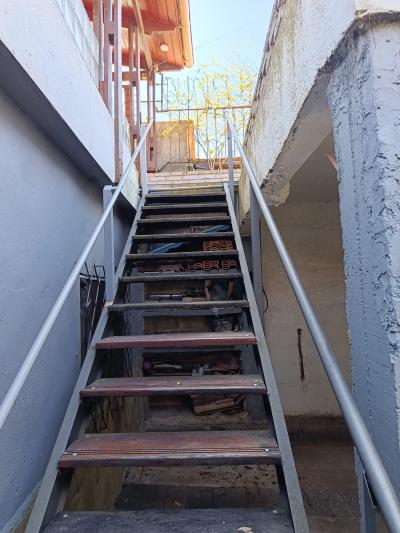 SE VENDE 2 PROPIEDADES EN UN MISMO PADRÓN C/ GARAJE Y DEPÓSITO (VILLA ESPAÑOLA / LA UNIÓN)