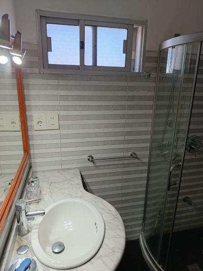 SE VENDE 2 PROPIEDADES EN UN MISMO PADRÓN C/ GARAJE Y DEPÓSITO (VILLA ESPAÑOLA / LA UNIÓN)