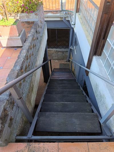 SE VENDE 2 PROPIEDADES EN UN MISMO PADRÓN C/ GARAJE Y DEPÓSITO (VILLA ESPAÑOLA / LA UNIÓN)